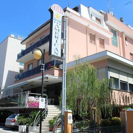 بيلاريا-إيجيا مارينا Hotel American المظهر الخارجي الصورة